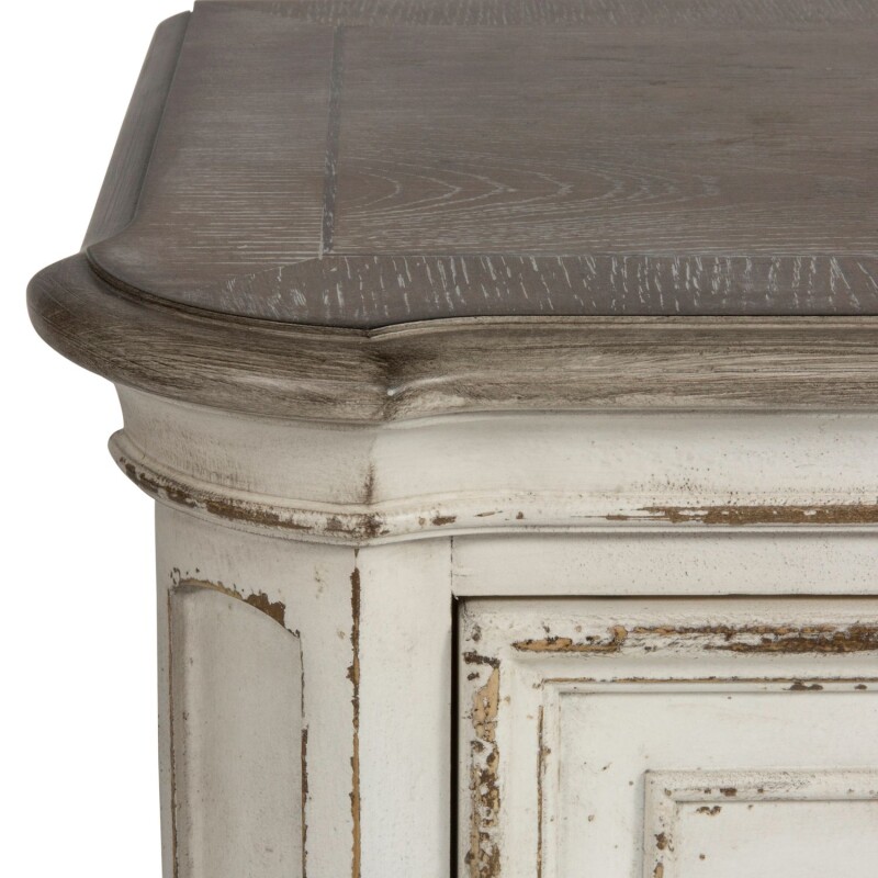 Magnolia Manor Dresser & Mirror 244BRDM