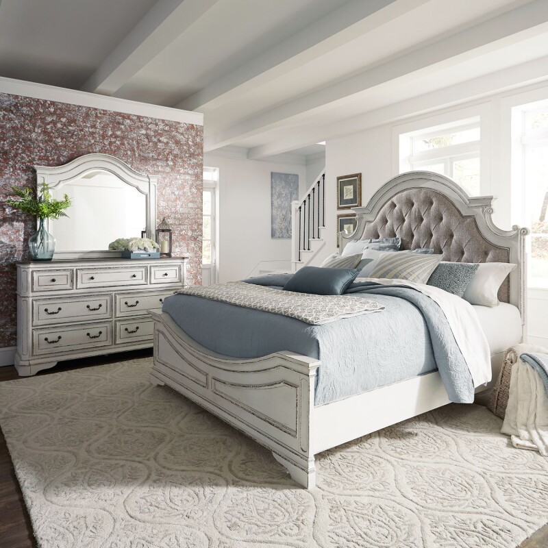 Magnolia Manor King Uph Bed, Dresser & Mirror 244BRKUBDM