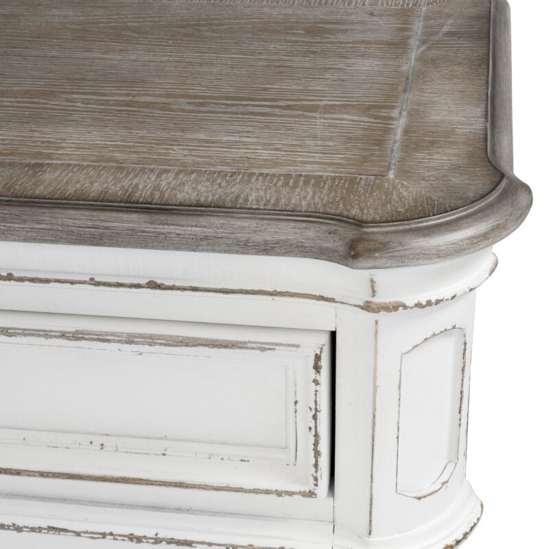 Magnolia Manor Buffet 244CB5692