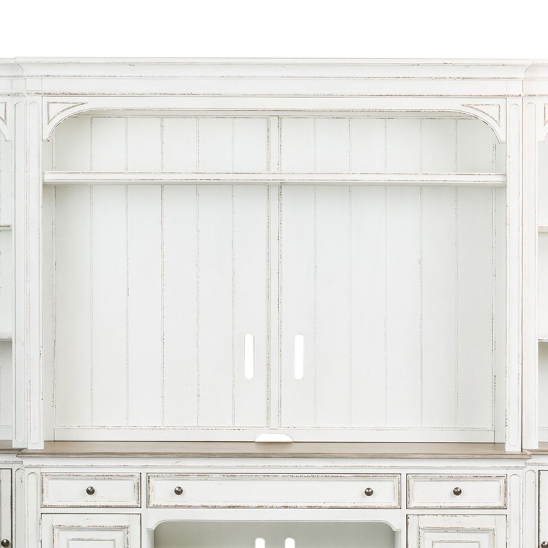 Magnolia Manor Entertainment Hutch 244EC00