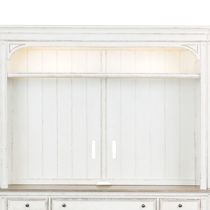 Magnolia Manor Entertainment Hutch 244EC00