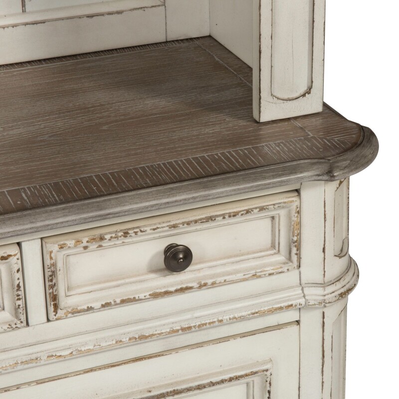 Magnolia Manor 3 Piece Desk & Hutch Set 244HOJ3DH