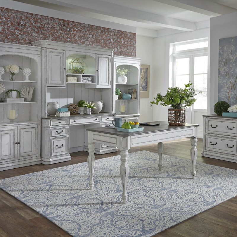 Magnolia Manor Credenza & Hutch 244HOJCHS