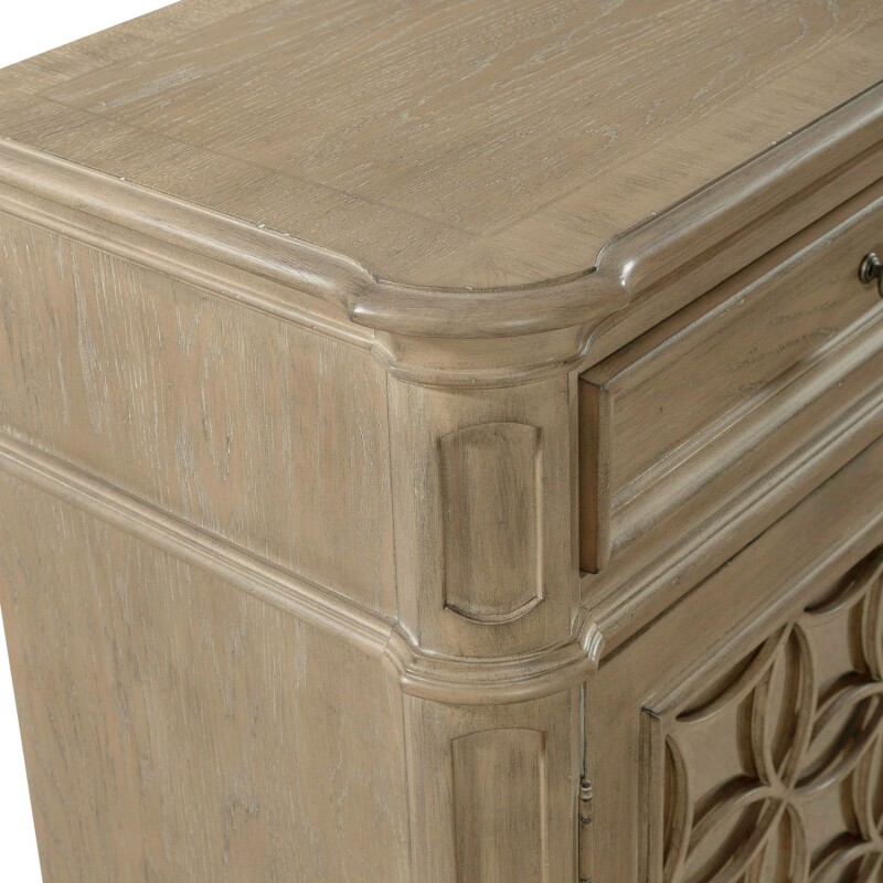 Magnolia Manor Buffet 244NCB5692
