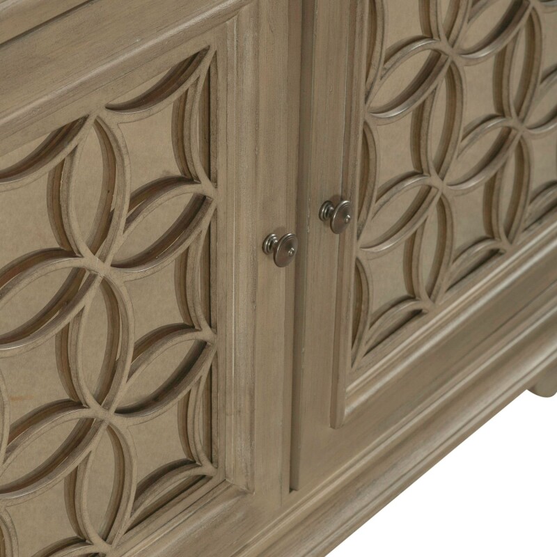 Magnolia Manor Buffet 244NCB5692