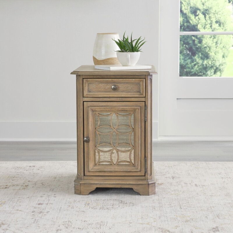 Magnolia Manor Chair Side Table 244NOT1021