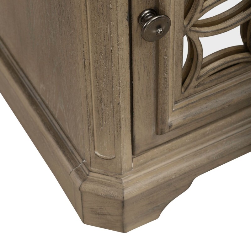 Magnolia Manor Chair Side Table 244NOT1021
