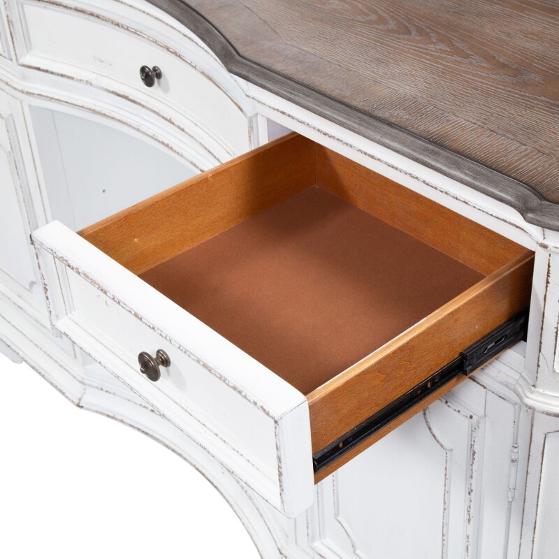Magnolia Manor Server 244SR6238