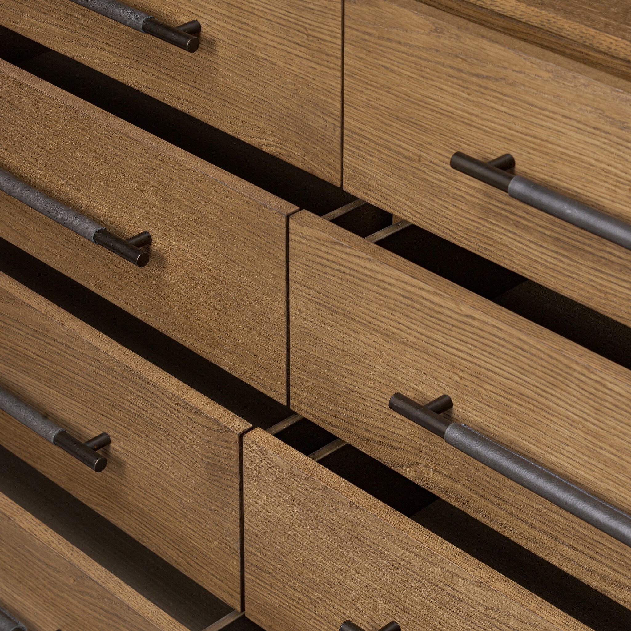 Rosedale 8 Drawer Dresser - 246172-004 246172004