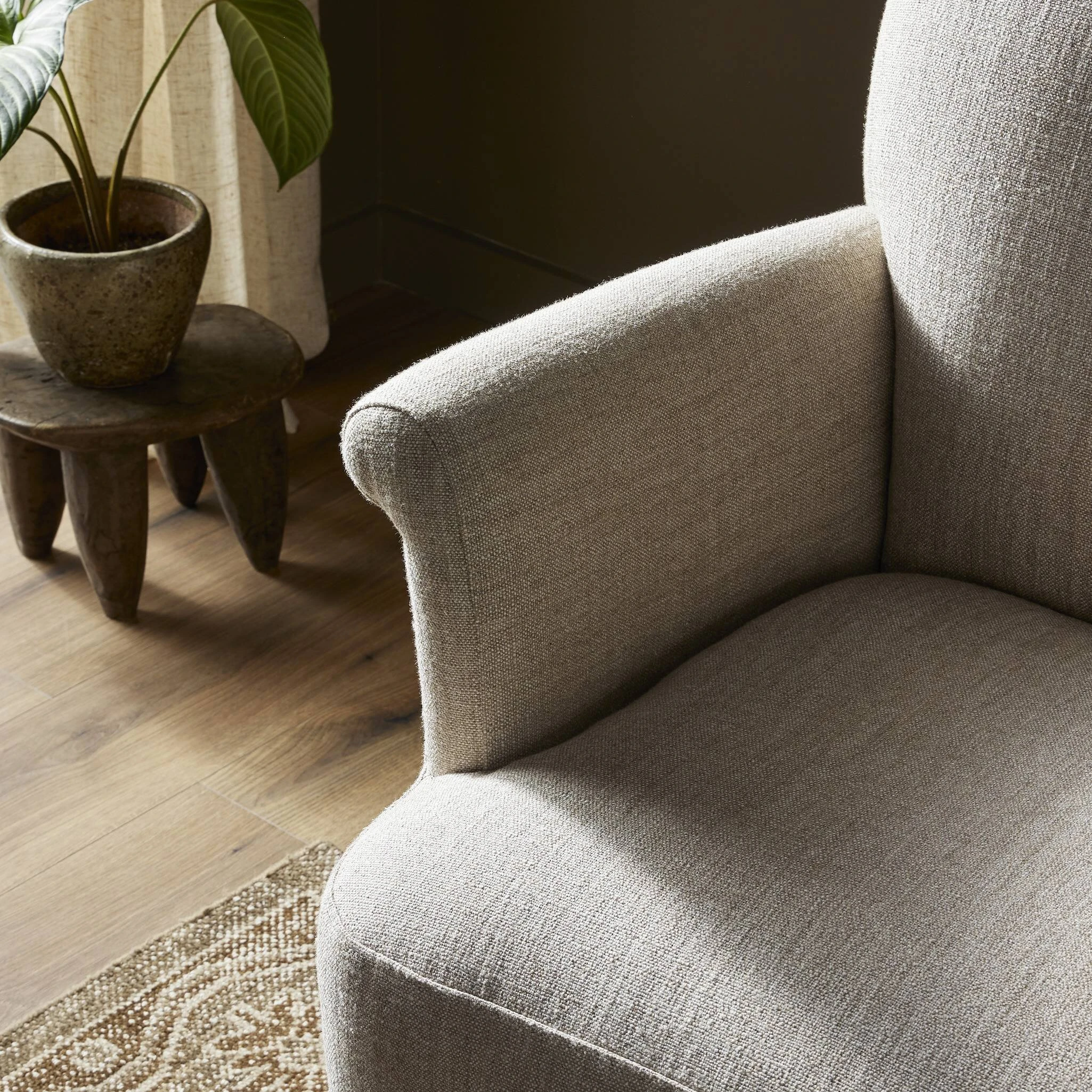 Camellia Swivel Chair - 247277-005 247277005