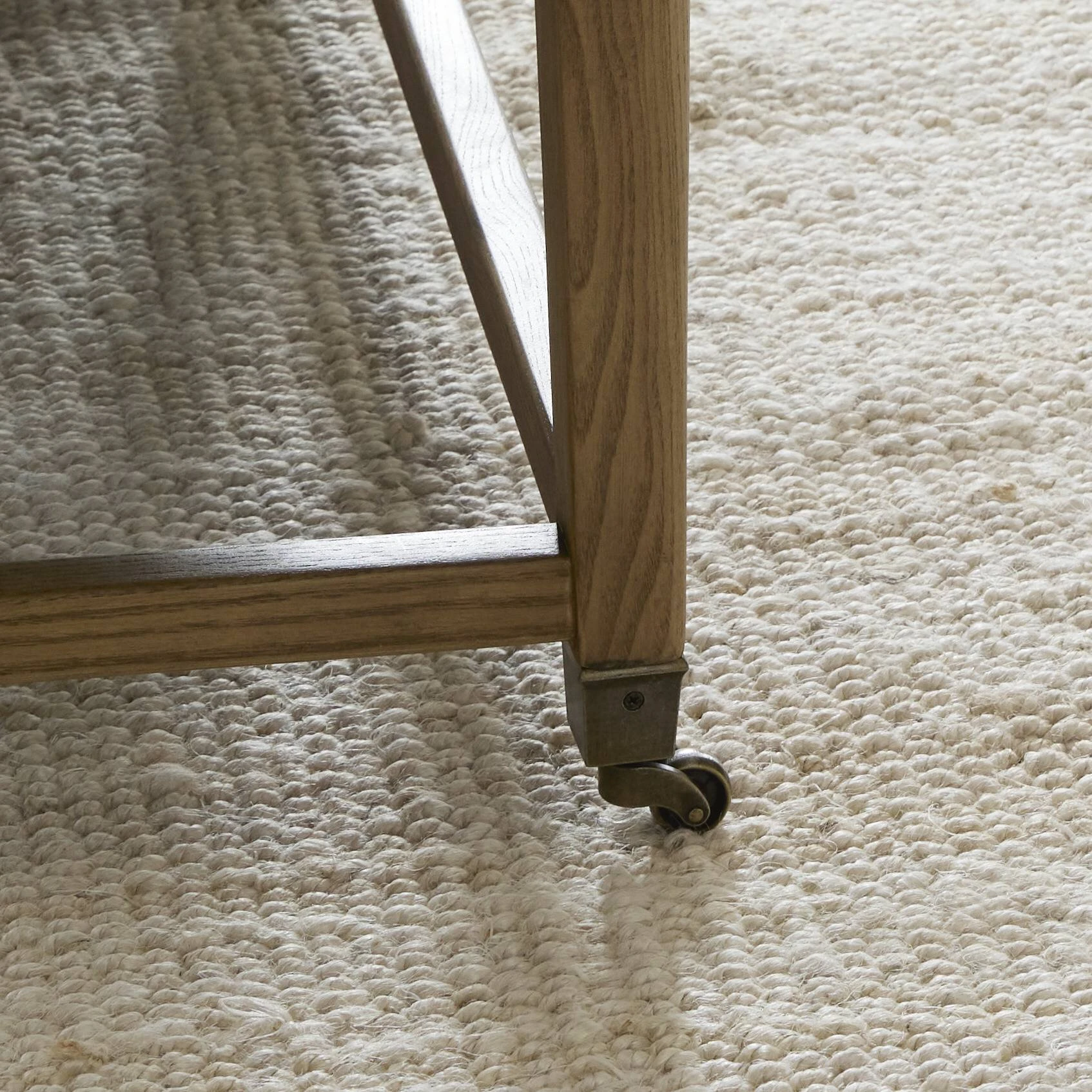 Eleanor Accent Bench - 247299-004 247299004