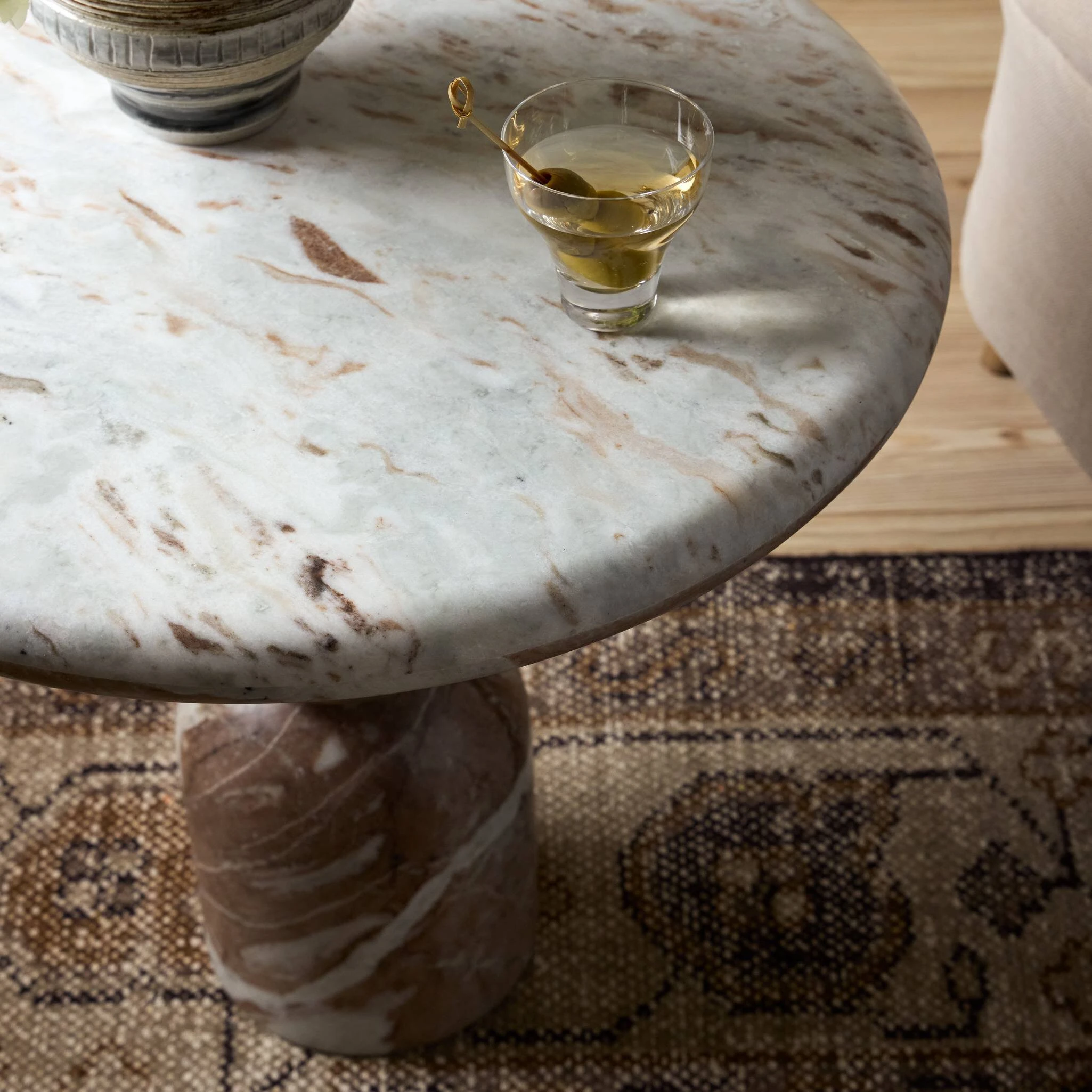 Figueroa End Table - 249112-001 249112001