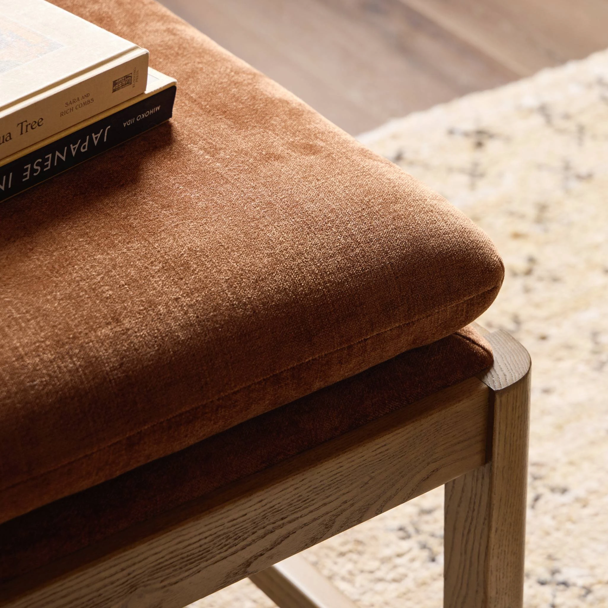 Eleanor Accent Stool - 249135-002 249135002