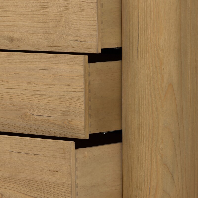 Radius 8 Drawer Dresser - 250392-001 250392001