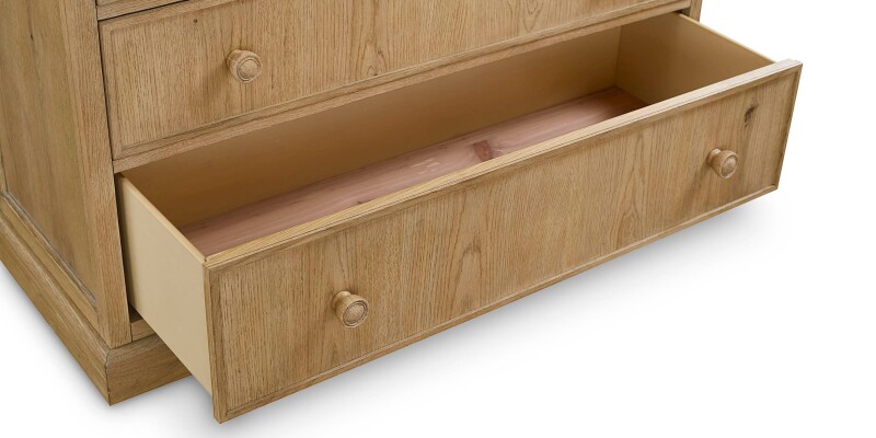 Surry Chest 25040257