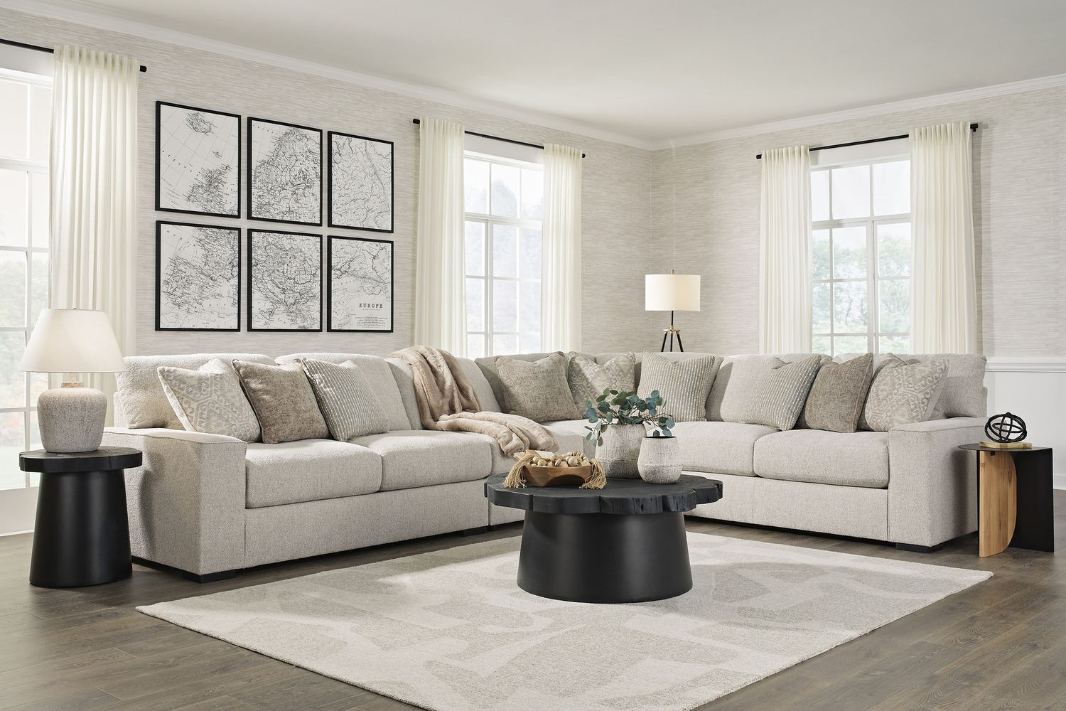 Ballyton 4-Piece Sectional In Sand 25102S2