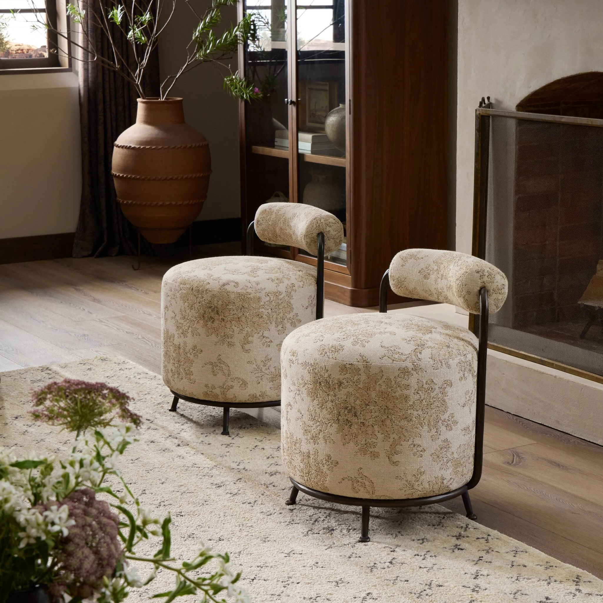 Gwendolyn Accent Stool - 251157-001 251157001