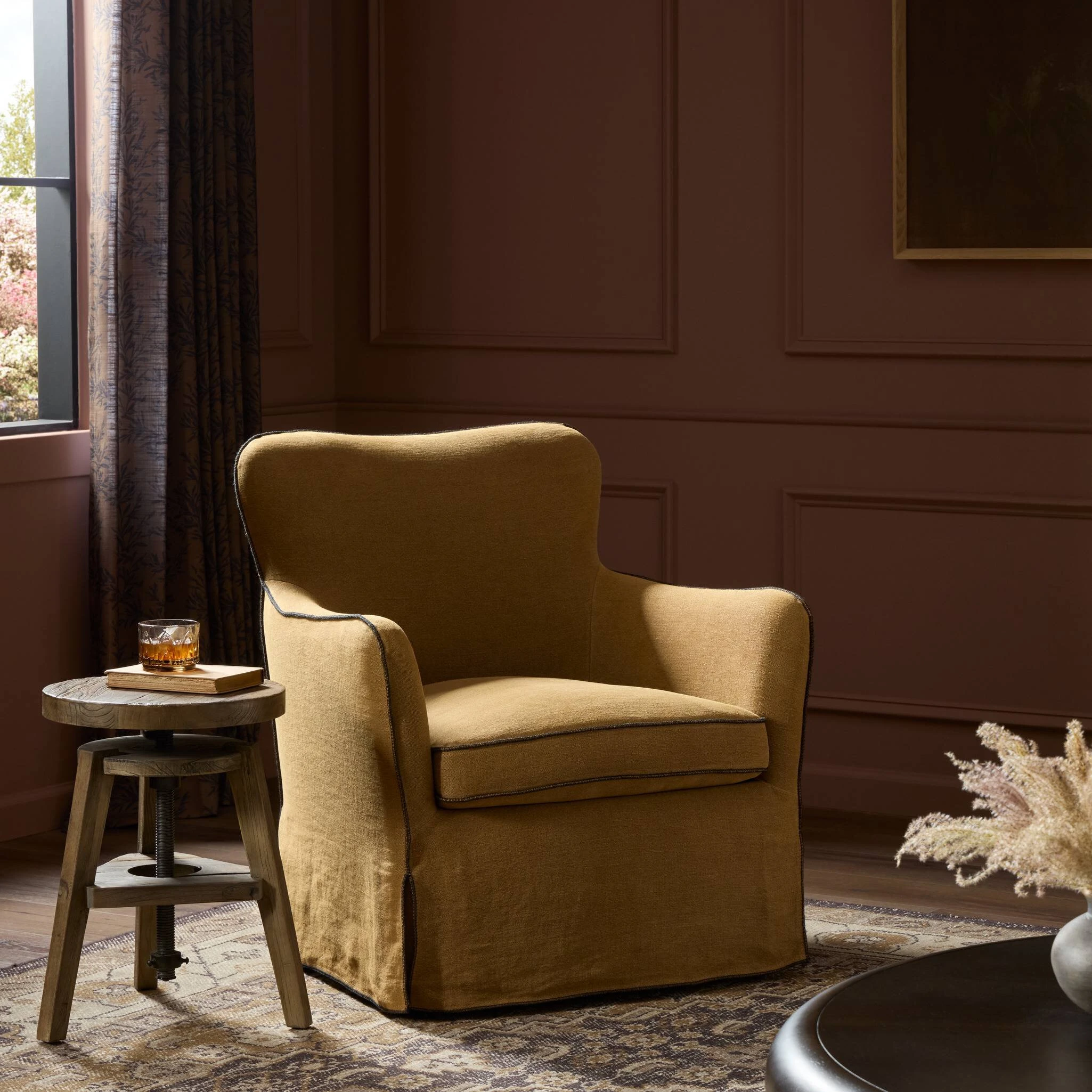 Devon Slipcover Swivel Chair - 251330-002 251330002