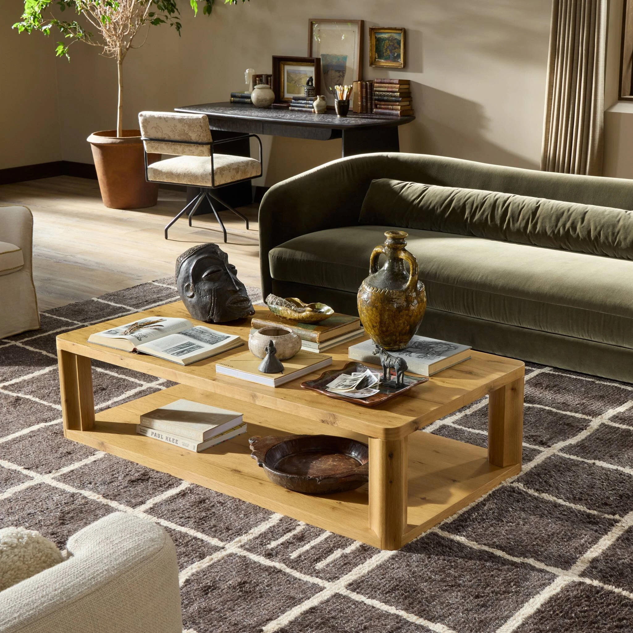Novella Coffee Table - 251819-001 251819001