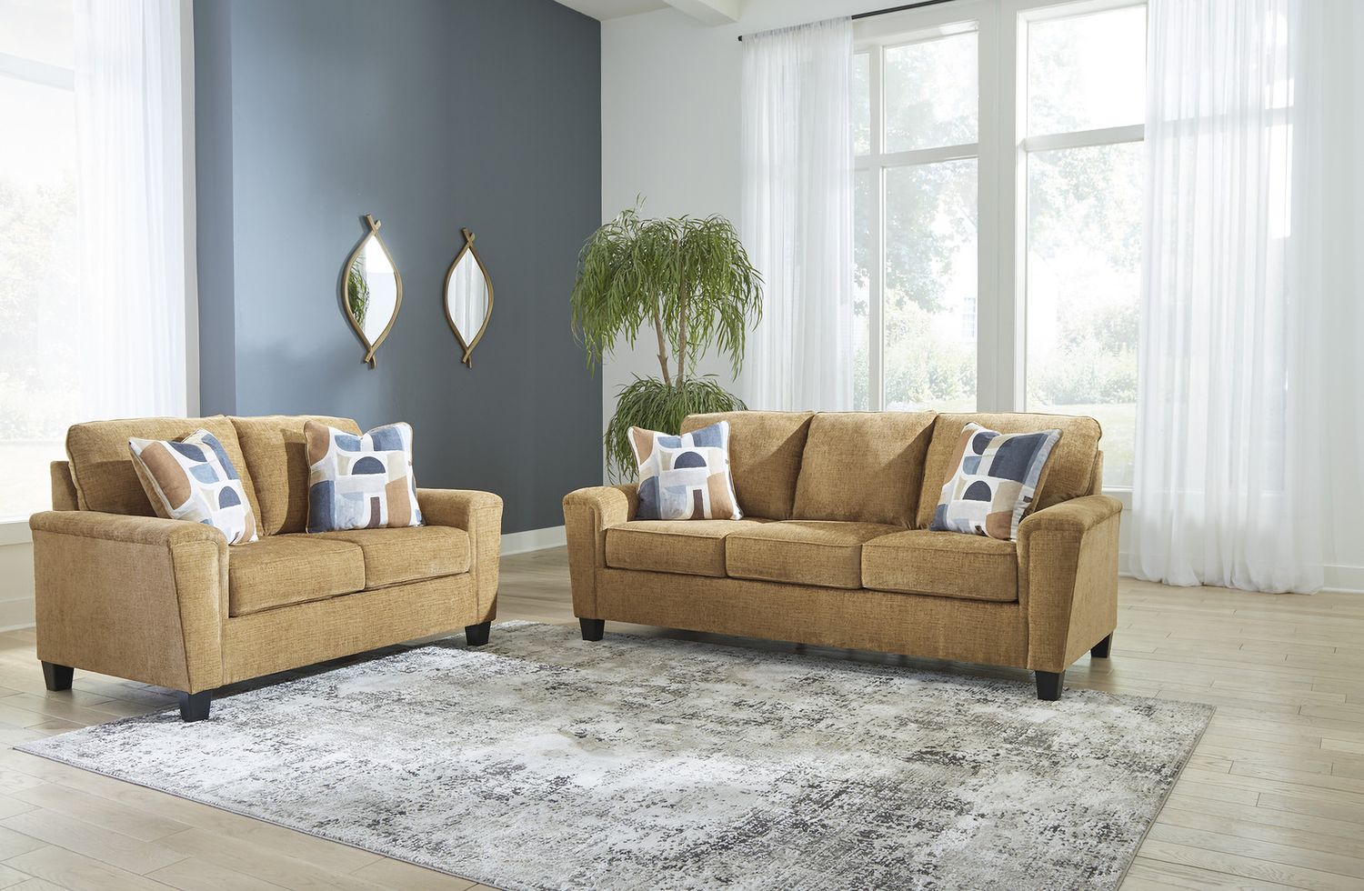 Erinslane Sofa In Honey 2520738