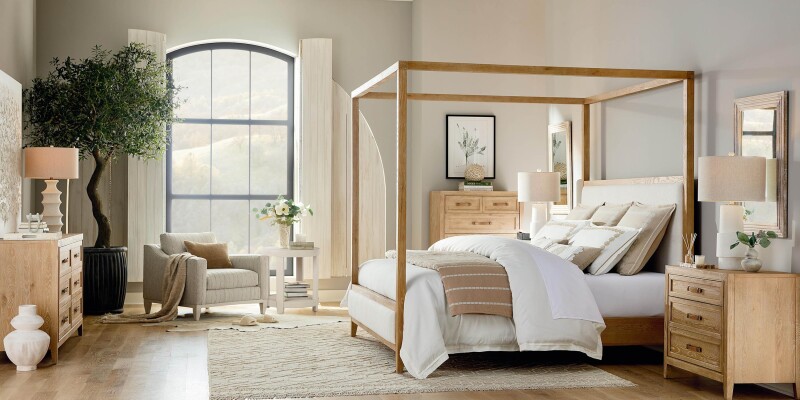 Courtland Upholstered Bed with Canopy 2571K173C