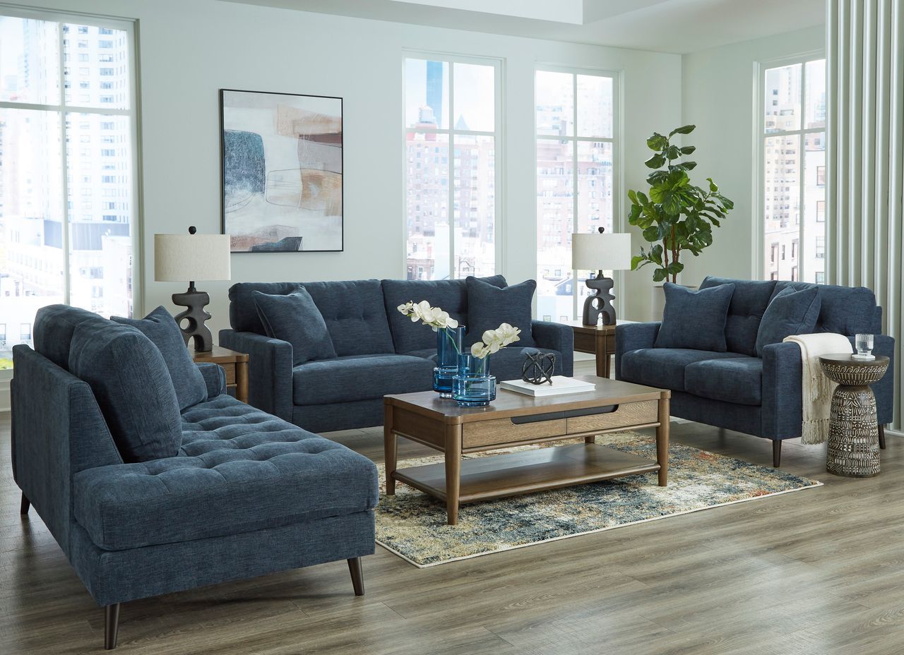 Bixler Sofa In Navy 2610638