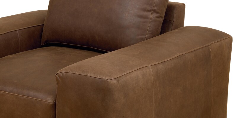 Southpark Leather Chair 261512L723218SUPPORT