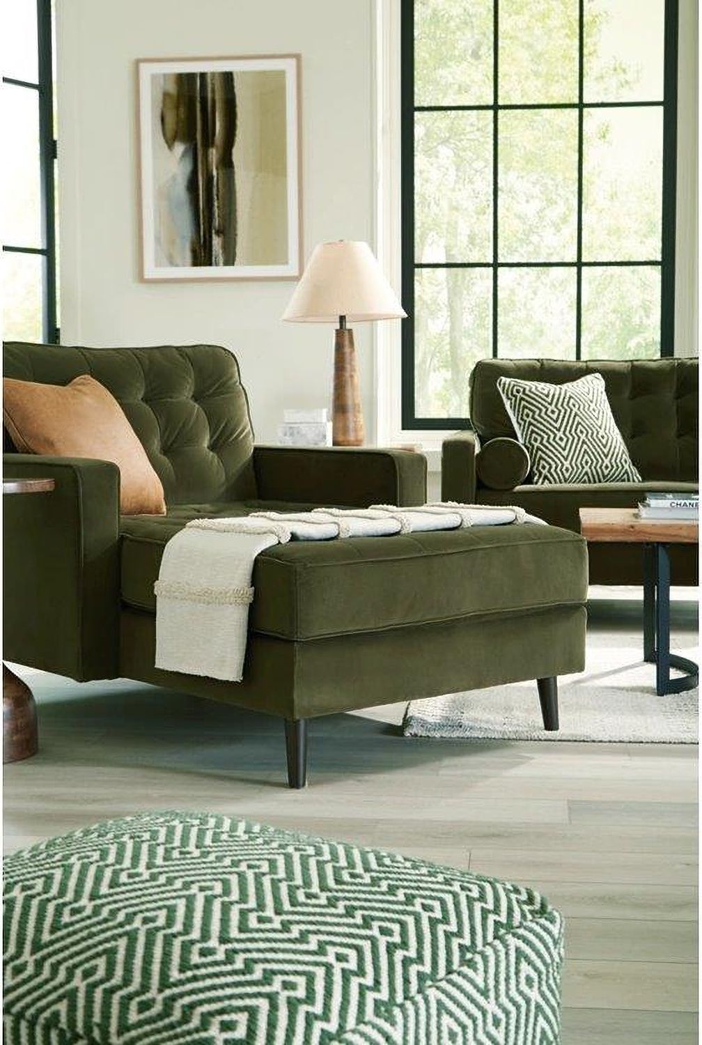 Reveon Lakes Chaise In Olive 2640415