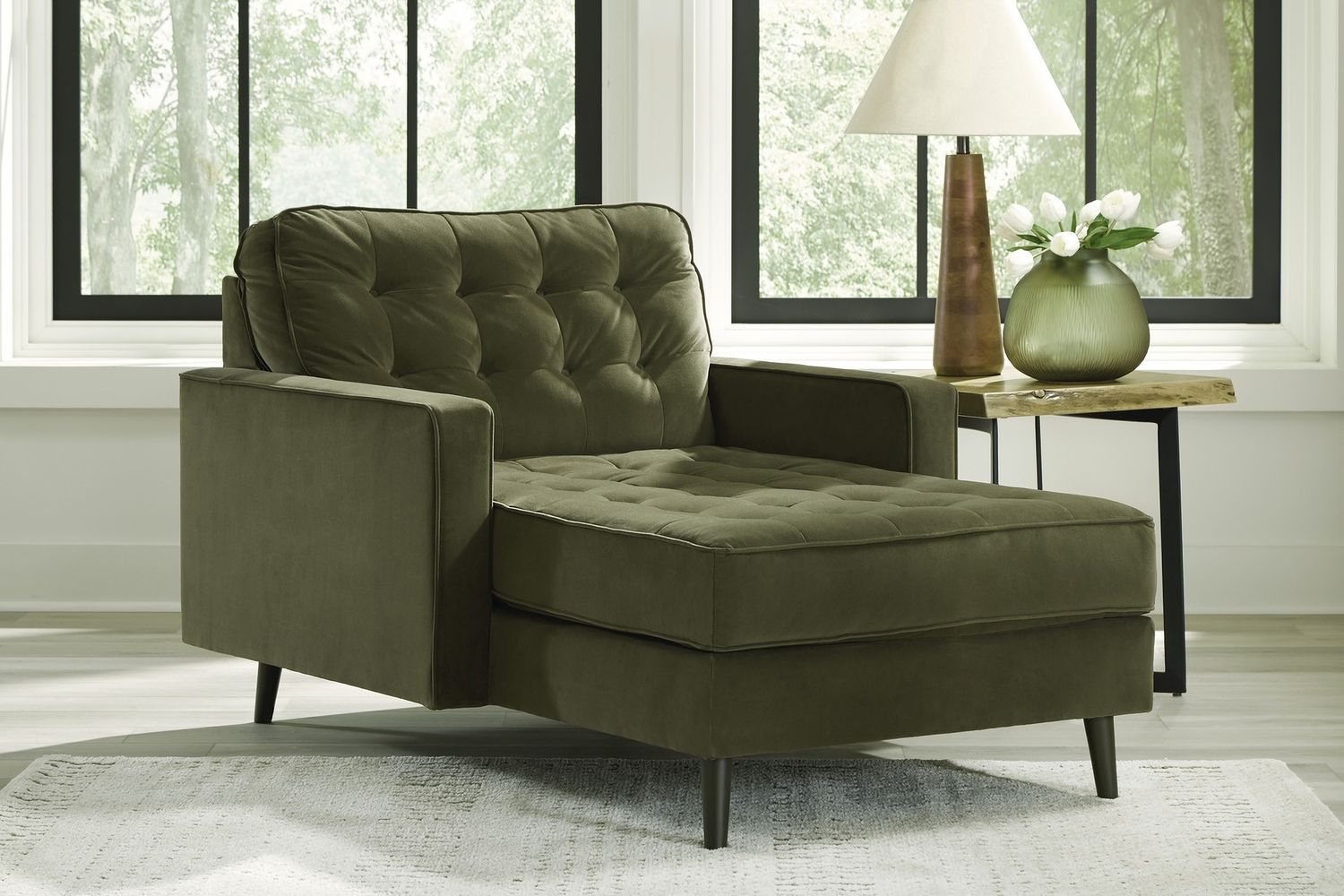 Reveon Lakes Chaise In Olive 2640415