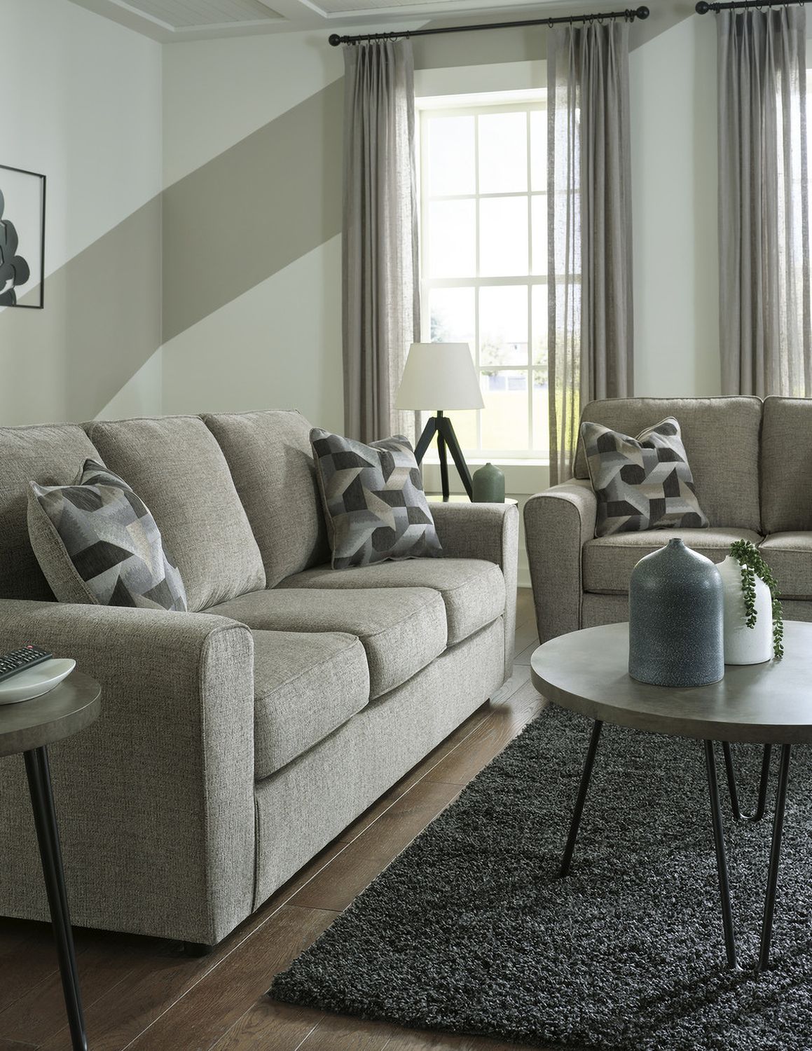 Cascilla Sofa In Pewter 2680538
