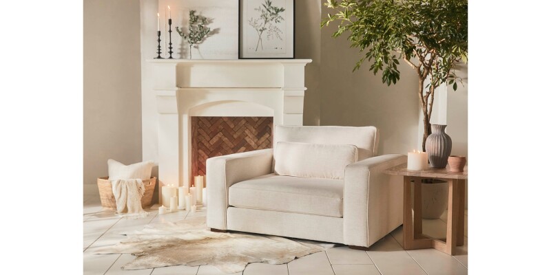Moby Track Arm Chair and a Half 27281832