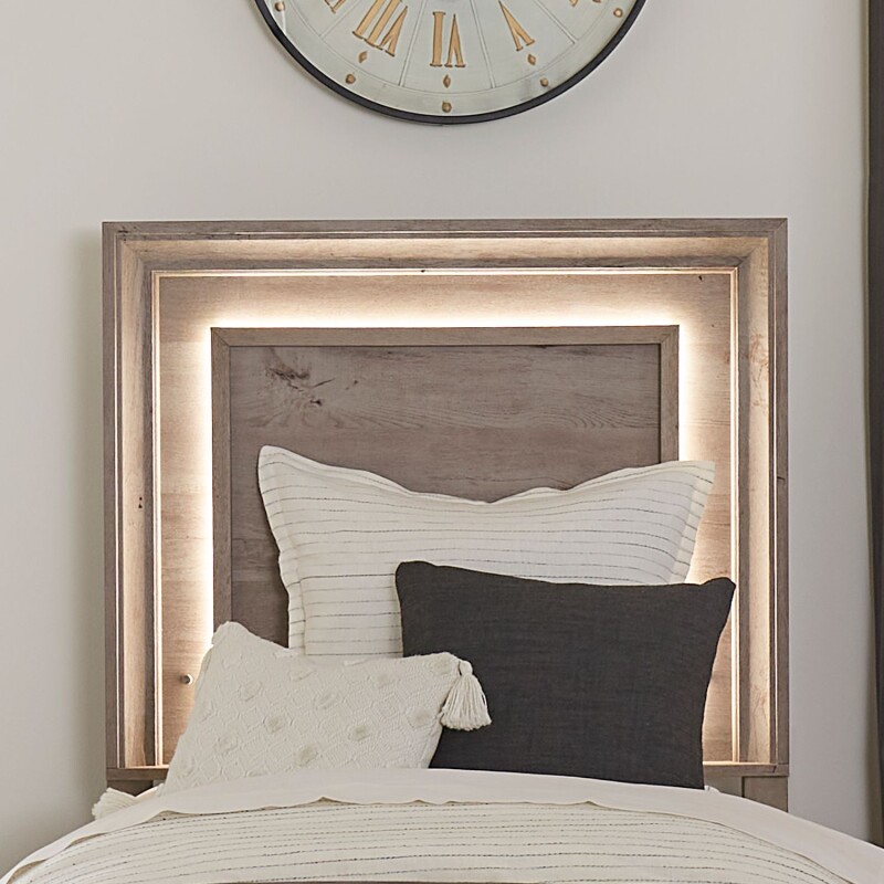 Horizons Full Panel Headboard w/ Lights 272BR17