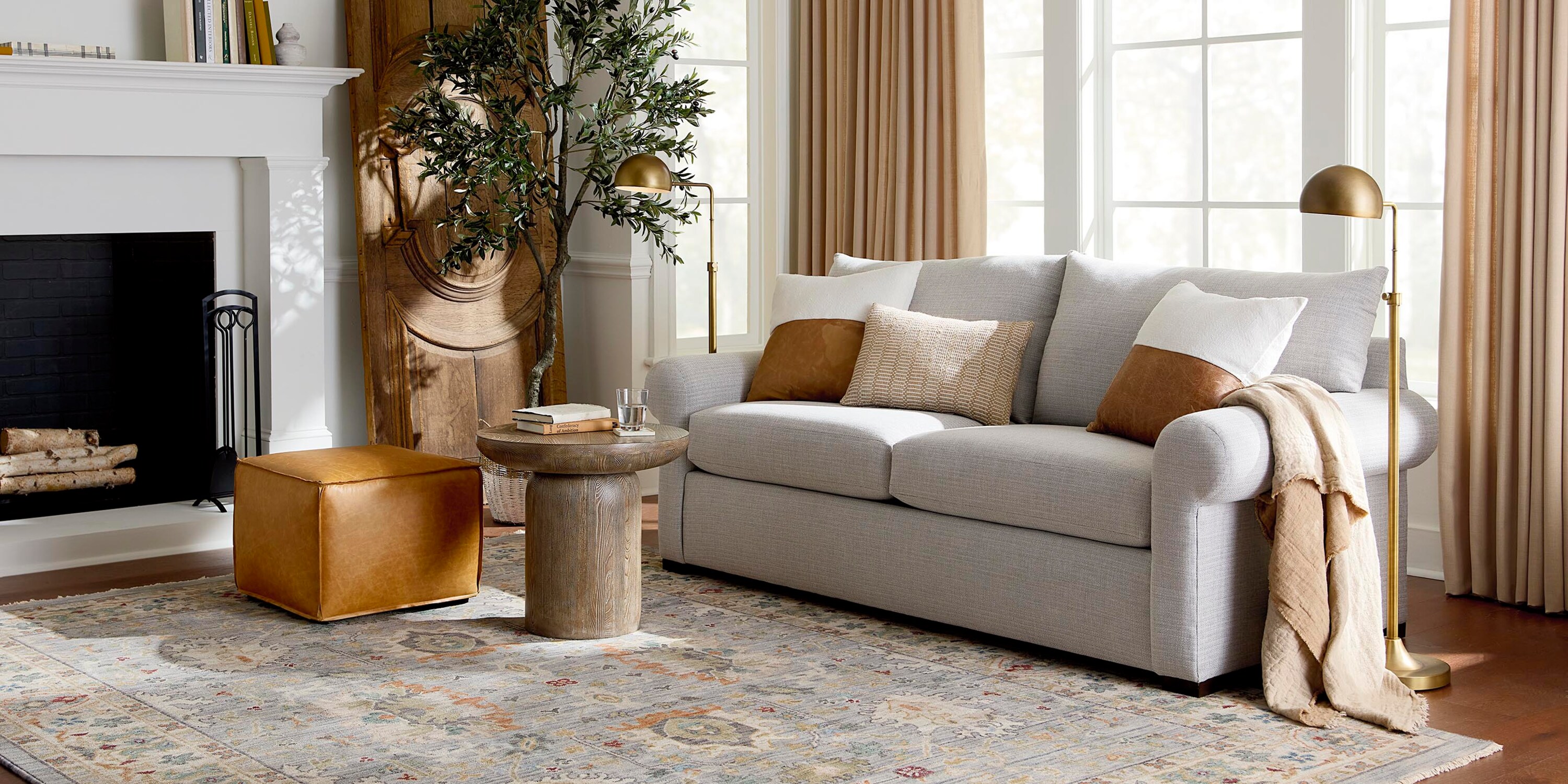 Hanover Roll Arm Sofa 27626QFC0