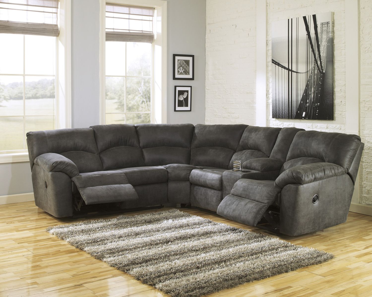 Tambo 2-Piece Reclining Sectional In Pewter 27801S1