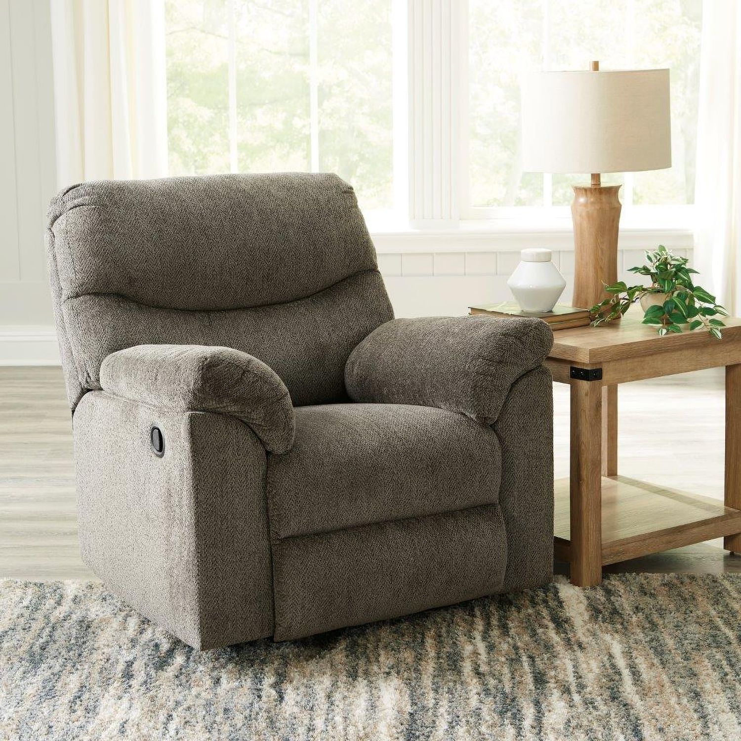 Alphons Recliner In Putty 2820125