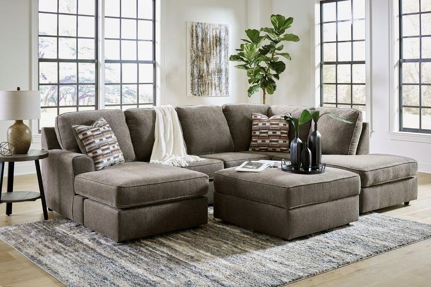 O'Phannon 2-Piece RAF Sectional With Chaise In Putty 29402S1