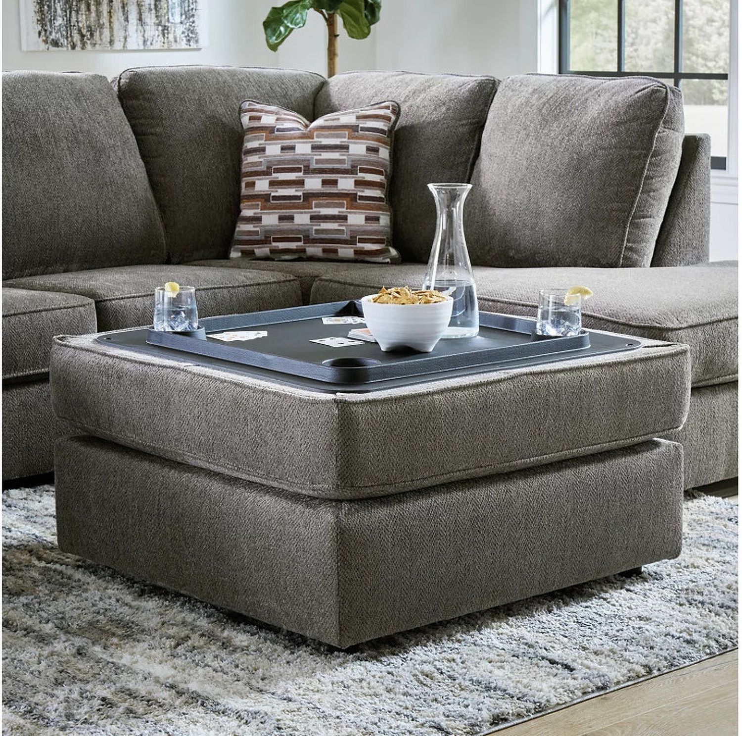 O'Phannon 2-Piece RAF Sectional With Chaise In Putty 29402S1