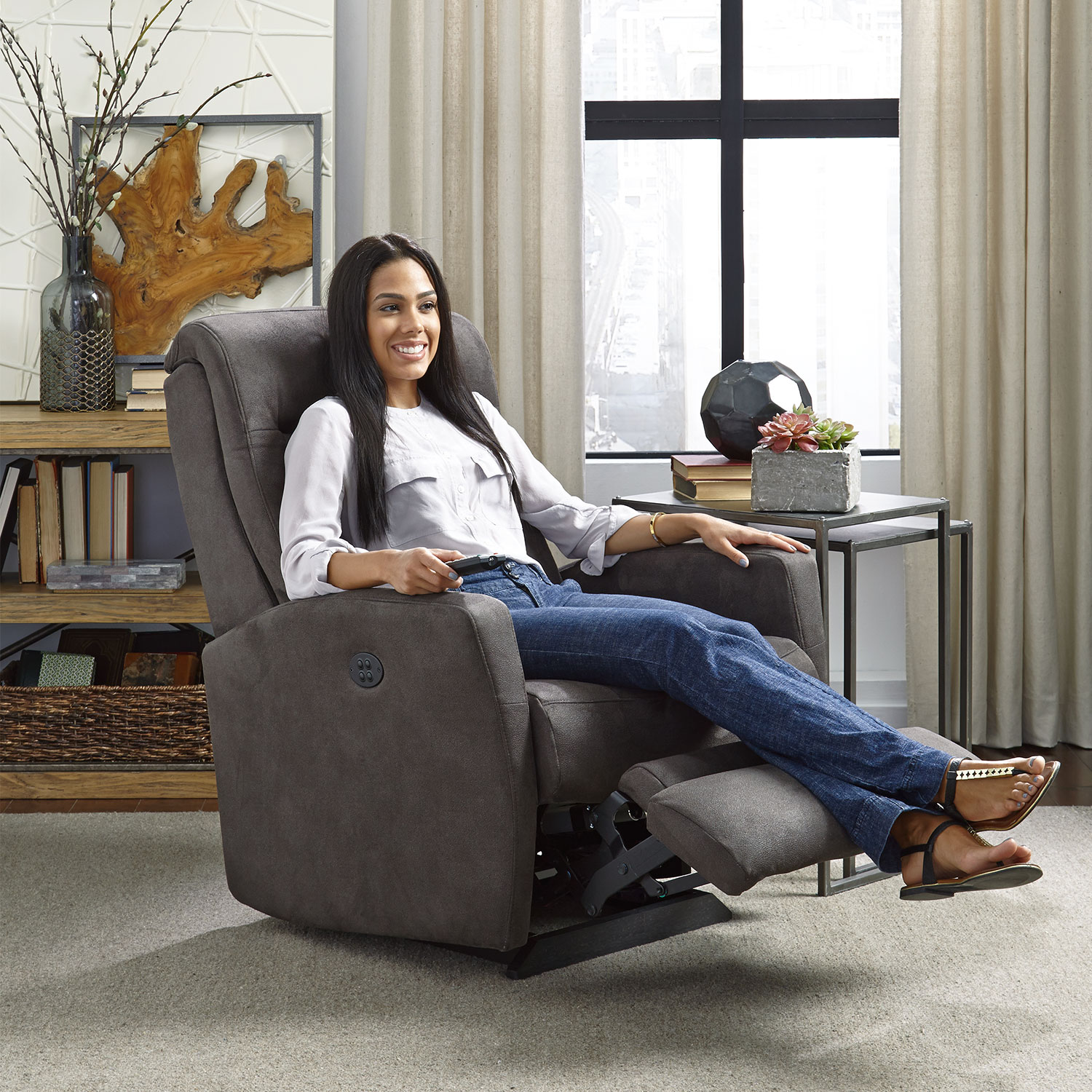Costilla - Petite, Modern Styled Recliner - 2A34LV 2A34LV