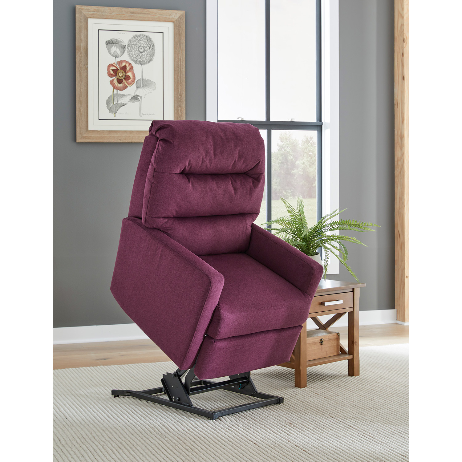 Davida - Petite-sized Lift Recliner Featuring Infinite Positions Including Zero Gravity - 2AZ53 2AZ53