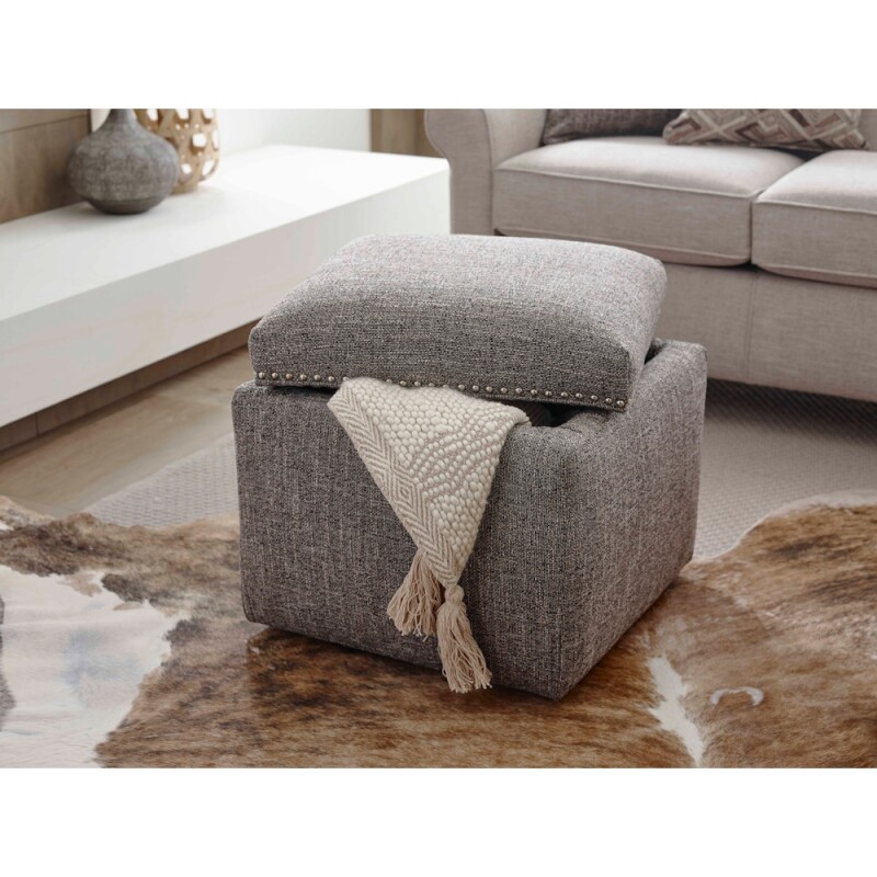 Parson Storage Ottoman With Nails 2F0081N