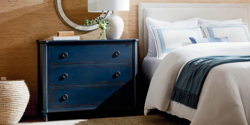 Trafford Accent Chest 2F04B254