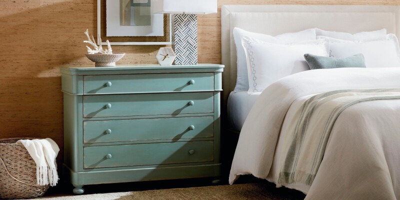 Dorchester Accent Chest 2F04G253