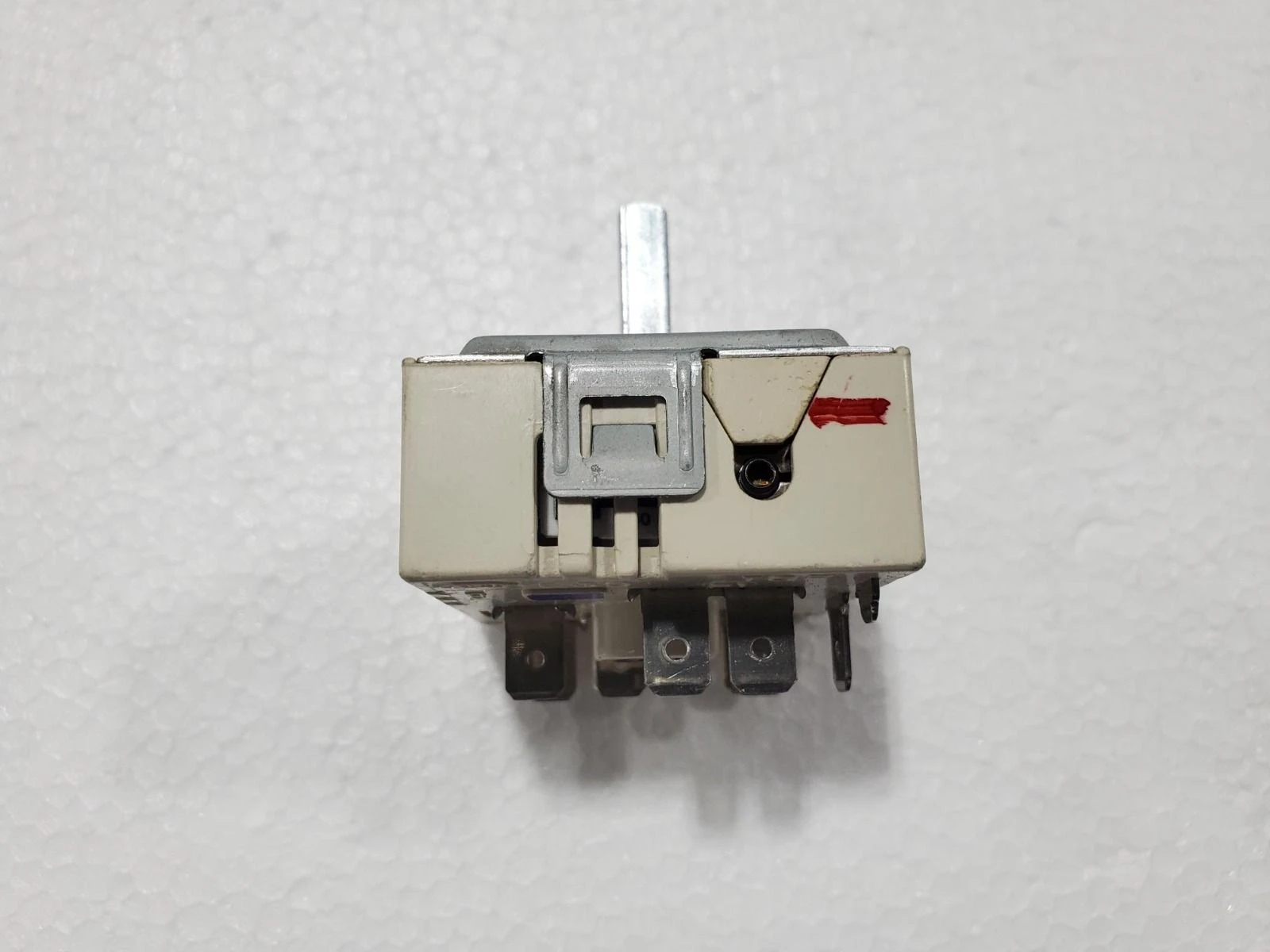 Control (lf - Dual) 30102200004