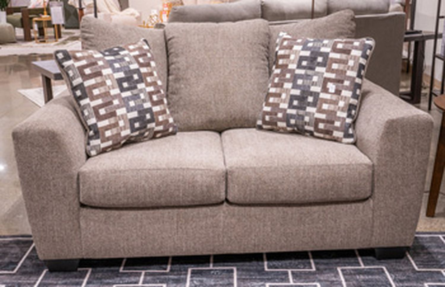 Triston-Peaks Loveseat In Suede 3020435