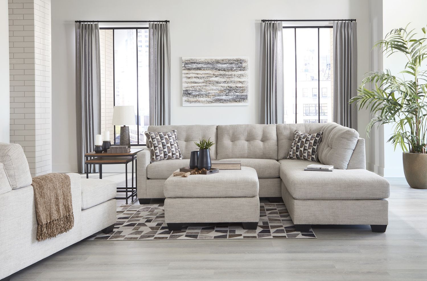 Mahoney Oversized Accent Ottoman In Pebble 3100408