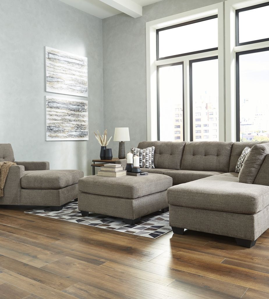 Mahoney Oversized Accent Ottoman In Chocolate 3100508