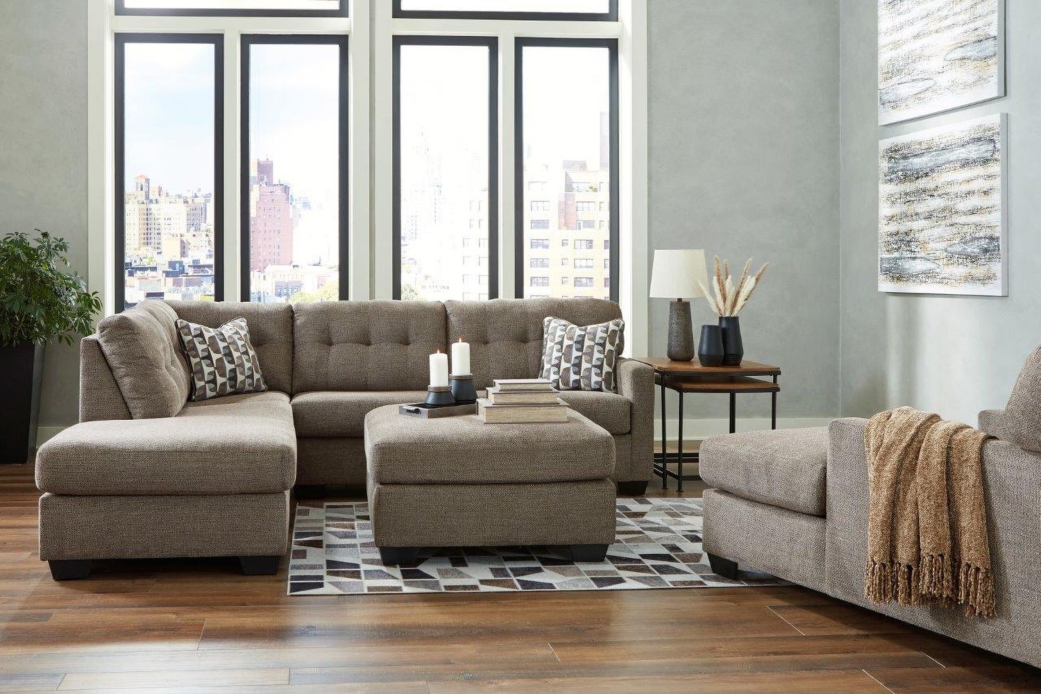 Mahoney Chaise In Chocolate 3100515