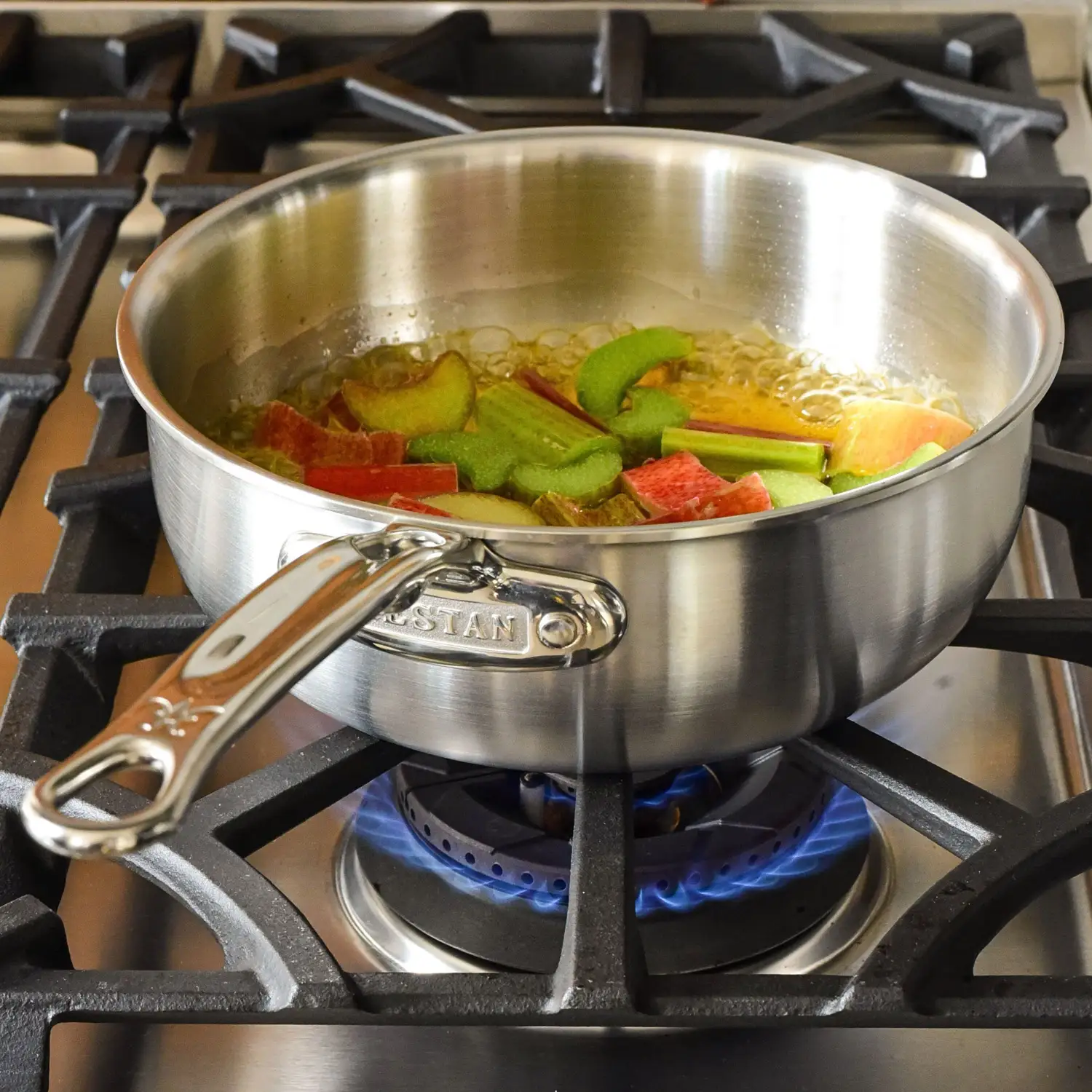Commercial Clad Stainless Steel 2-Quart Saucier 31020
