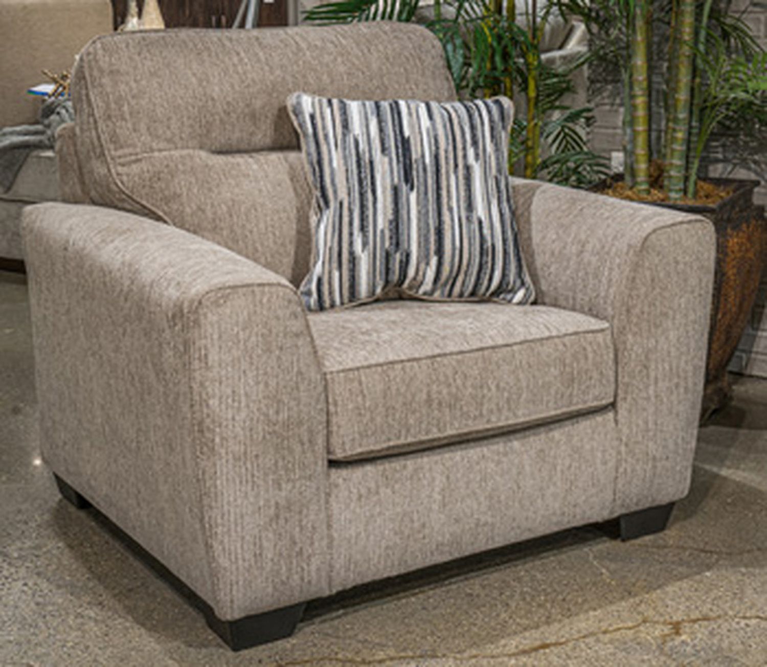 Olten Oversized Chair In Mocha 3130423
