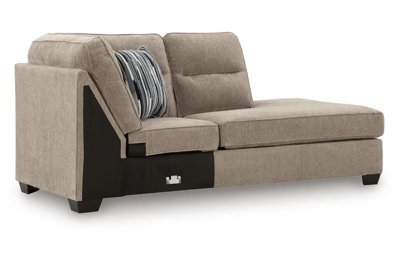 Olten 2-Piece RAF Sectional with Chaise In Mocha 31304S2